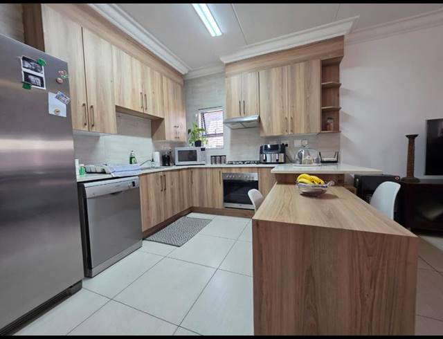 3 BEDROOM CLUSTER FOR SALE IN MEYERSDAL